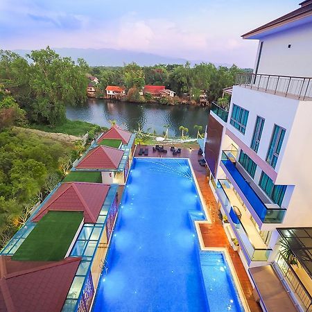The Peak Hotel Chanthaburi Buitenkant foto