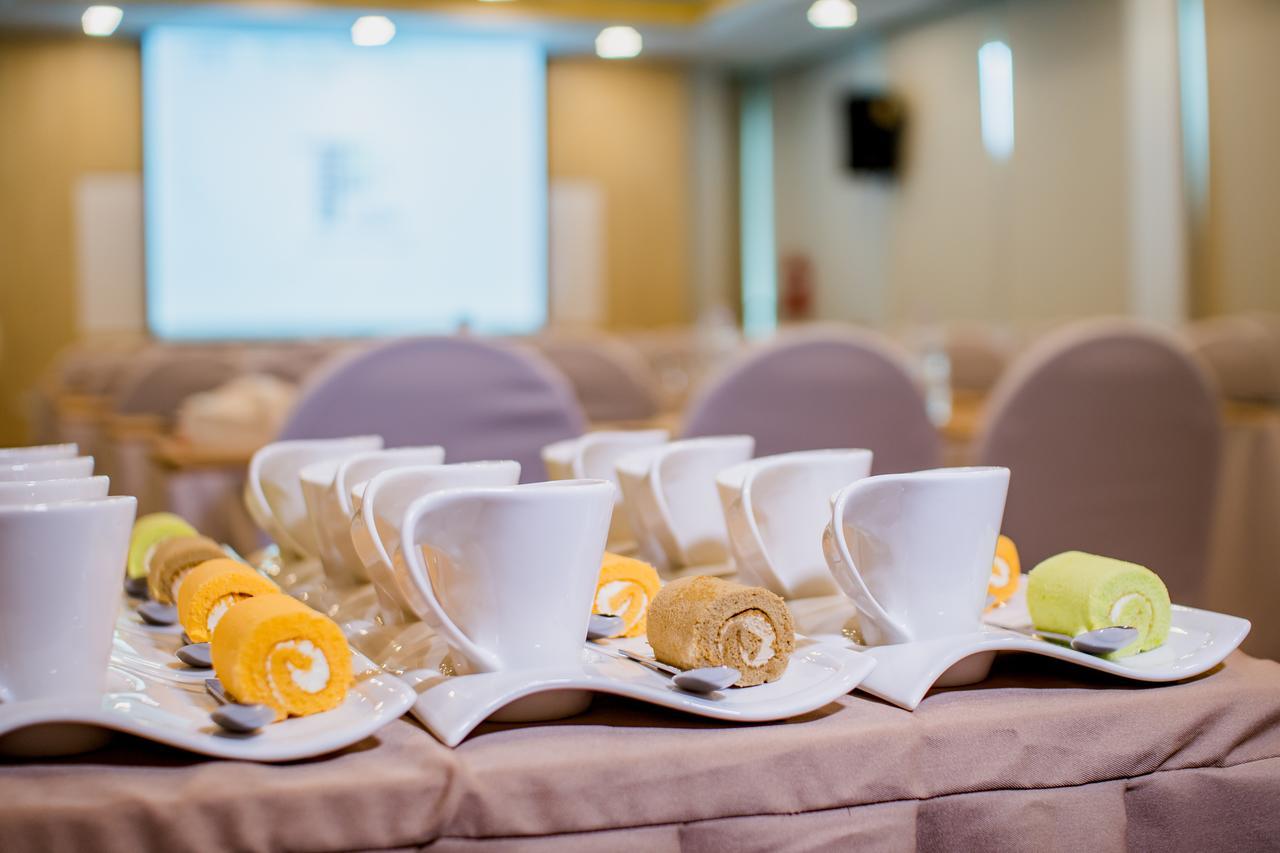 The Peak Hotel Chanthaburi Buitenkant foto